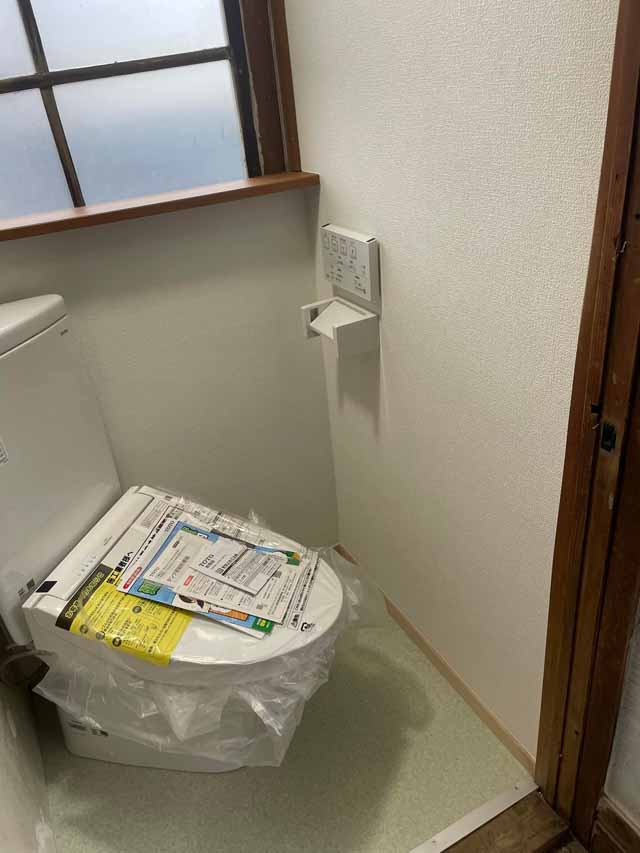 汲み取り式から、水栓トイレにリフォーム工事｜小山市E様邸(2022.01.08)
